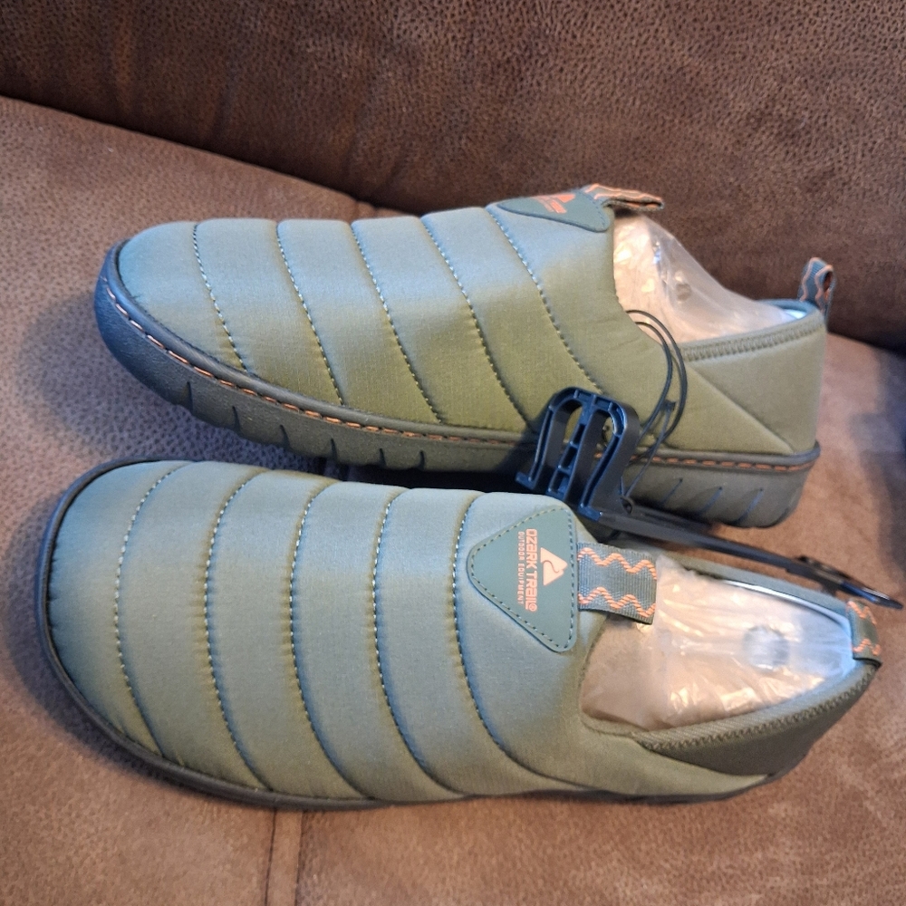 Ozark Trail Men's Green Puffer Slipper Slip-On Shoes Size 7